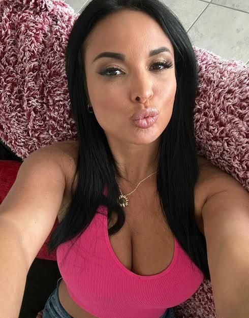 I’m Available. Professional Escort.  Only Serious Ones - Image 2